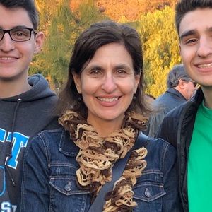 Meet your Posher, Amy